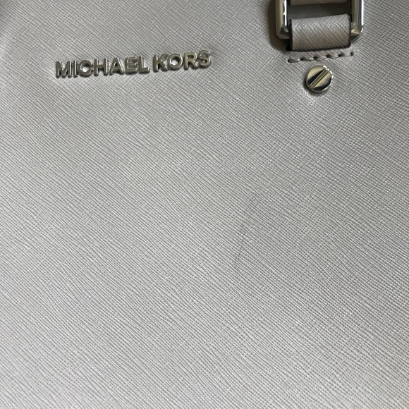 Michael Kors Selma Purse - Picture 4 of 7